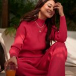 Falaq Naaz Instagram - 💕💕💕💕 . . . Managed by : @tendenza_media @trending_influencers Photography :@mirajverma_photography Makeup & Hair : @vanshikhachanglanimua Outfit : @trenbee_ Location : @truetrammtrunk @puneetgidwani . . . #newpost #falaqnaaz #wintervibes #picoftheday #sunkissed #morningvibes #foryou #explore #outfitoftheday