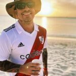 Federico Bal Instagram - Todo lo que es playa, mojitos y river plate. Enamorado de esta isla. Pronto en @restodelmundo13 ! Gracias @arubabonbini #aruba #arubabonbini 🇦🇼♥️🍹☀️🌊🏝️ Aruba One Happy Island