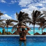 Federico Bal Instagram - Las TIERRAS MAYAS en el caribe Mexicano 😍 Estuvimos en Cancún grabando para @restodelmundo13 y queria compartir este carrete de fotos y que puedan vivir esto junto a mi. Obvio que luego les mostraremos este viaje en el programa por @eltrecetv ✅ Isla Mujeres ✅ Paseo en Catamarán ✅ Show en “COCO BONGO” ✅ Lucha Libre “LuchaTitlan” Una de las mejores ubicaciones que tuvimos en la zona hotelera junto a @OasisHotels y mil actividades para hacer gracias a @viajescaribemaya Este hotel sin dudas me sorprendió y la atencion en @ThePyramidCancun fue un lujo gracias a la gestion de mi primo @Bal.Luciano que siempre está en todos los detalles junto a mi amigo y productor @juanoswald #mexico #cancun #viaje #rivieramaya #maya #vivamexico #turismo #travel #trip #restodelmundo #tv #canal13 #bal #aventura #experiencias #playa #caribe #mar Cancún, Quintana Roo, México