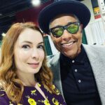 Felicia Day Instagram - Full Saturday at @fanexpochicago with friendos galore!!!