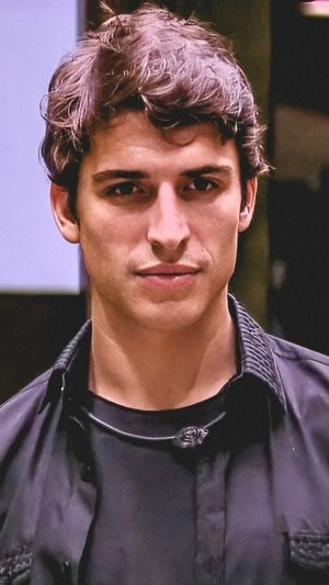 Felipe Prior Instagram - Esse recorde não é para qualquer um, quem diria 3 anos  que ajudei a construir o paredão BBB20 do BILHÃO, precisamente 1.532.944.337 de votos, não levei o prêmio, mas fiz história, cravei o meu nome no Guiness Book. Tmj Tropa do Prior vocês são zika.