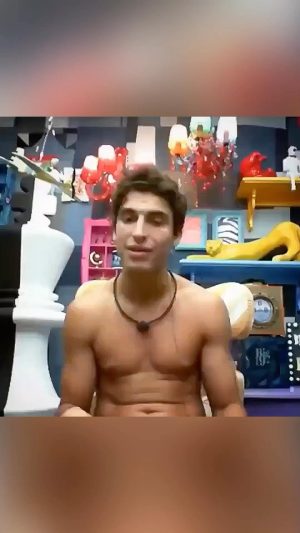 Felipe Prior Instagram - Minha reação quando vejo palestrinha, quem mais fica assim? Bora jogar y jogar