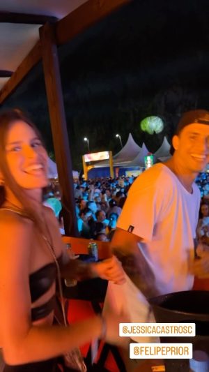 Felipe Prior Instagram - A gente é isso 💃🏻