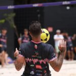 Felipe Ribeiro Instagram - Dentre todas surpresas de 2023, uma delas foi voltar a praticar o esporte que amo e me tornar sócio do @_estacaoalpha 🏠, nossa casinha que com 4 meses ja é um sucesso! Nesse periodo recebemos o @na.uvaftv e muitos outros eventos! Vamos pra mais, que venha 2024 🚀🙏🏼 🎥 @guhgonzales