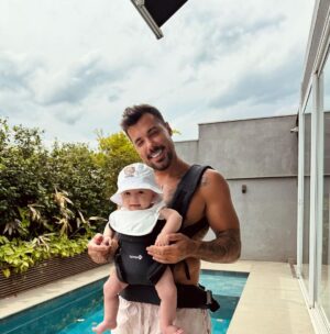 Felipe Ribeiro Instagram - a vida é bem melhor com você 🩵
