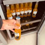 Felipe Ribeiro Instagram - Puro suco do rio de janeiro, cabelo platinado na @barbeer, cerveja gelada, bolão de sunga, criançada brincando! voltamos as raizes pra esse fim de ano Barra da Tijuca