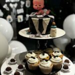Felipe Ribeiro Instagram - 6 MESES DO NOSSO PODEROSO DONZINHO 👶🏻 🖤🖤🖤🖤🖤🖤 (Deu tudo certo os docinhos e o bolo, pra quem acompanhou a tour 🙌🏼🤣)