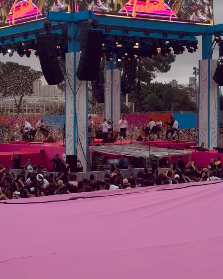 Felipe Ribeiro Instagram - Fomos felizes mais uma vez nesse evento que tem meu coração 🩵 @tardezinha @genteag São Paulo, Brazil