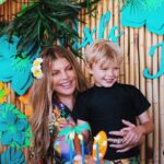 Fergie Instagram - Happy 6th Birthday to the love of my life #AxlJack 💙💙💚💚 #AxlsIsland