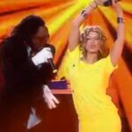 Fergie Instagram - #heymama #tbt ⚡️⚡️