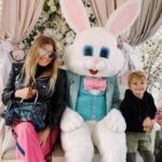 Fergie Instagram - 💕💕🐰🐰 #axljack
