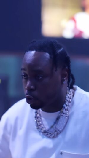 Fivio Foreign Instagram - This for the big boys only.. I got no sympathy for yu begging ass N*ggas dat got hair on yah D*cc like I do get yo b*tch ass up and get to it. 🗣️