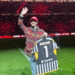 Francesco Bagnaia Instagram - Hi @pecco63 👋🤍🖤 #JuveNapoli Allianz Stadium