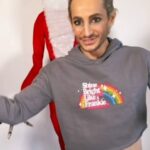 Frankie Grande Instagram – Have yourself an EXTRA GRANDE Christmas 🥰✨

Merch available at Frankiegrande.com