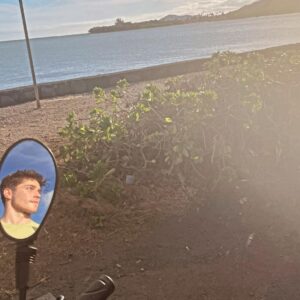 Froy Gutierrez Instagram - super contento