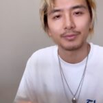 Fujii Kaze Instagram - singing Workin’ Hard with the piano.
