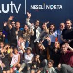 Furkan Andıç Instagram - Çocuklarla keyifle oynadığımız ve öğrendiğimiz bu güzel güne vesile olan Blutv ekibine ve yanımızda olan tüm gazeteci arkadaşlarımıza çok teşekkür ederim. Tekrar görüşmek üzere…🍀🫶🏼👋🏻🧡 Arsuz, İskenderun