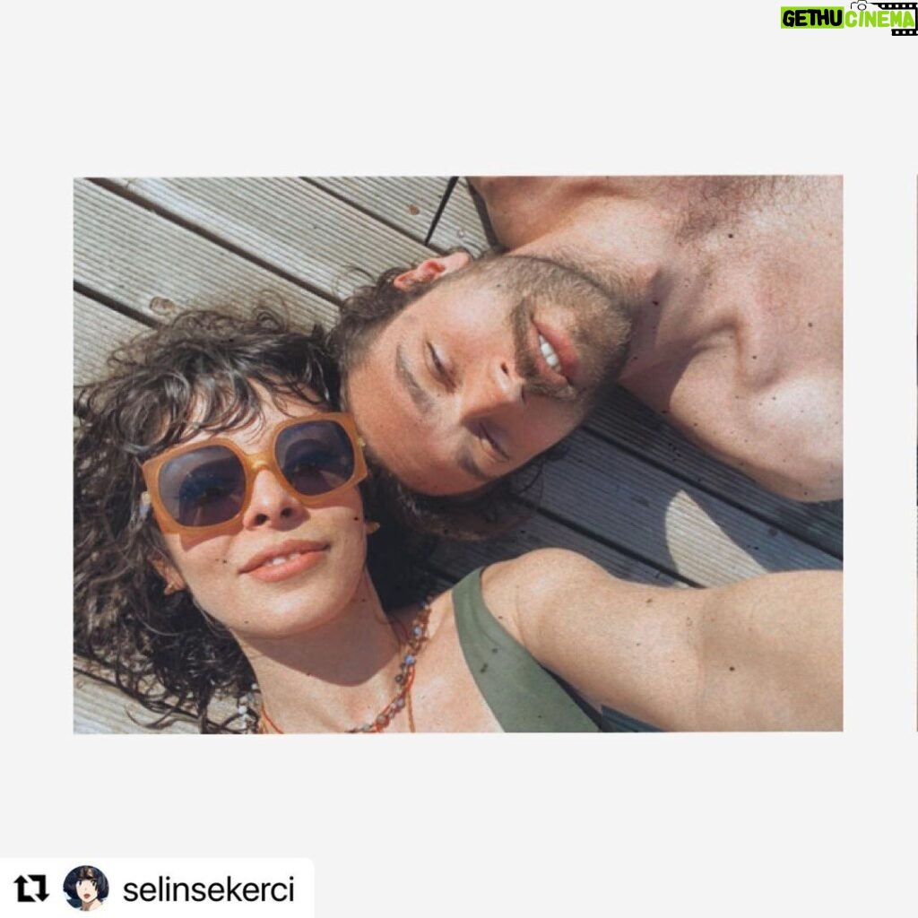 Furkan Andıç Instagram - #Repost @selinsekerci with @make_repost ・・・ konuşulmuş ve yapılamamış tatillere yüz tekme🤘🏼✨ best firend forevır 🐷