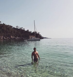 Furkan Andıç Instagram - Biraz mola... :)(: