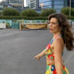 Gökçe Bahadır Instagram - Dün geceden ✨ @zorlucenter Sahneye çıkmadan önce!