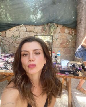 Gökçe Bahadır Instagram - @mesutoner1 ☘️
