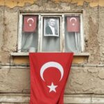 Gülse Birsel Instagram - Minnettarız. Hem de çok. Cumhuriyet Bayramımız, tüm cumhuriyet değerlerini koruyup yaşatarak yıllarca kutlansın. 🇹🇷🇹🇷🇹🇷🇹🇷🇹🇷