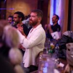 Gülse Birsel Instagram - Herkes yeni projesine yürümeye devam edecekken, araya neşeli bir virgül atma gecesi. Arkadaşlar iyidir. @aciktan @sebnembozoklu @kanat_atkaya @busrapekin @aytasozeri @sarpapak @alinaboz @alicanyucesoy @fatihartman @deryakaradas1 @kubilayqbtuncer @hakibicici @enginozturk @perraa @nazmisinan @kilimanjaroist (Daha çok foto var, çuval çuval atacağım buralara.)