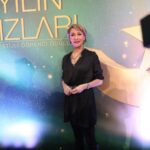 Gülse Birsel Instagram - Çok teşekkürler ✨💫@yildizedu #yilinyildizlari @yildizik