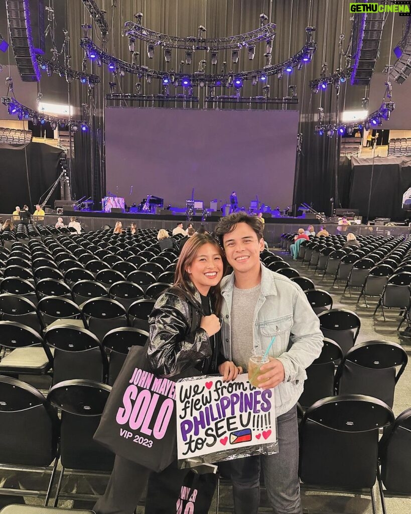 Gabbi Garcia Instagram - Our main reason for flying to New York last October was to see @johnmayer perform live 🥹🤍 Khalil and I are hugeeee fans of his music!!! His music also plays a huge part in our relationship 🥹❤️ Watching him live was even the first item on our couple's bucket list (yes, we have a thread named "Bucketlist" to track our life goals together hihi) 🥰 It was a truly special moment for both of us! 😭 huhu kaiyak!!!! Here's to checking off more items on our bucket list, @khalilramos! 🥰 we love you @johnmayer 😭🤍