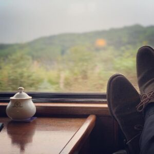 Gabriel Macht Instagram - 5 nights  through the Scottish Highlands visiting castles and Clans onboard @belmond - crew was fantastic...@jacindabarrett eloquently describes the adventure 
@belmondroyalscotsman #theartofbelmond #greatscotchwhiskeys #therecanonlybeone