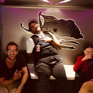 Gabriel Macht Instagram - Nothing but smiles...thanks to the gate attendants, flight attendants, and everyone @VirginAustralia  #VirginAustralia #sponsored