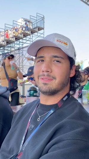 Gabriel Montiel Instagram - Sólo algunos pueden ver toda la acción de la #f1 Fórmula 1 y Checo Pérez