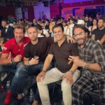 Gabriel Soto Instagram - Gran regreso del boxeo a @televisa 🥊🔝. Felicidades por esta gran función @pepegomez1 @memorochaa @kuchleo 👏🏼👏🏼👏🏼. Estamos de regreso!!!! #boxtelevisa @general_cuellar_ @fundacionntlt Cancún, Quintana Roo