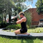 Gabriel Soto Instagram - The power of meditation 🙏🏼🙌🏻🌎 @lasquintas.hotel @alo @alomen #soblessed #sothankful Hostería Las Quintas Hotel Restaurante Spa