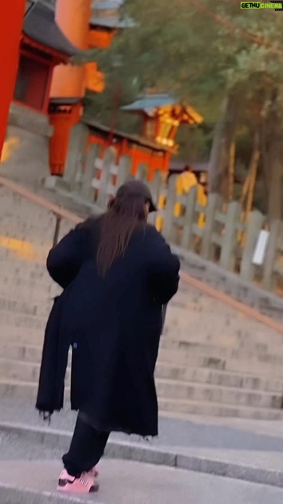 Galilea Montijo Instagram - #fushimiinarishrine ⛩️ #kyoto Fushimi Inari Shrine, Kyoto