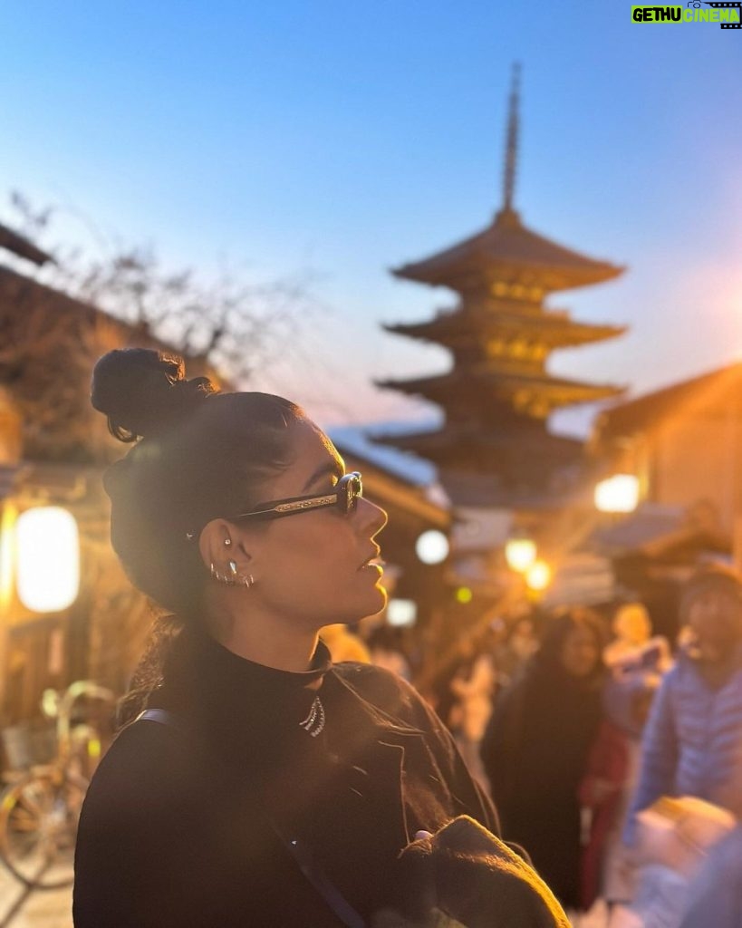 Galilea Montijo Instagram - 😍 #higashiyama #kioto #japon Higashiyama-ku, Kyoto