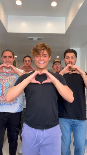 Garrett Clayton Instagram - This dance has no business being this cute 🥹🤣 dc: @jovelynfio_ 🔥