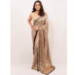 Gauri Khan Instagram - Memories of Jamnagar .. wrapped in sequins, diamonds and gold...✨ @zoyajewels @manishmalhotraworld @cloverconnect.in