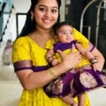 Gayathri Yuvraaj Instagram - “Twinning with my mini-me – because matching outfits make the best memories 👩‍👧💕 Me & yuga outfit @ilandhalir 👗👭#yuga #MommyAndMe #TwinningGoals” #MotherDaughterMoments