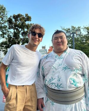 George Russell Instagram - A new week with new opportunities. I always love coming to Japan, seeing the culture and beautiful sights. 

I saw my first sumo wrestling match too which was such a cool experience. 

Can’t wait to be racing this weekend in Suzuka! 🇯🇵