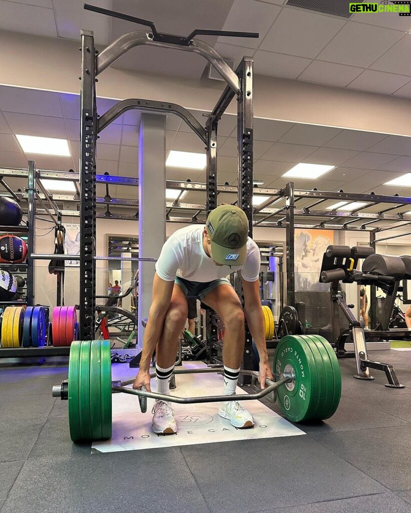 George Russell Instagram - Training sesh in my Austin limited edition cap. Definitely one of my favourites from my new collection with @mercedesamgf1. I hope you all love it regardless of whether you’re an F1 fan or not!