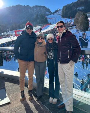 George Russell Instagram - In the land of the Wolffs🐺🇦🇹
Such a cool experience attending Kitzbühel Downhill for the first time. Awesome weekend learning more about such a challenging sport and even bumped into a familiar face too⛷️ 🙌