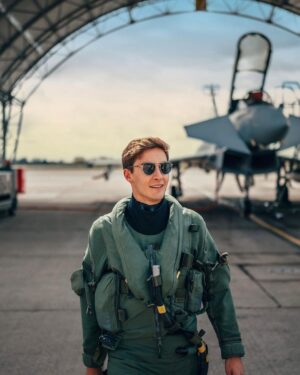 George Russell Instagram - Mavericks. 💙

An experience of a lifetime having the chance to fly a Typhoon Fighter Jet.

Seeing the teamwork, camaraderie and skillset within the whole of the RAF, I truly understand why it’s such an honour to work for the Royal Air Force.

Thank you so much for the opportunity, for teaching me a huge amount and of course for the ride!! 🇬🇧

@royalairforceuk @typhoondisplayteam