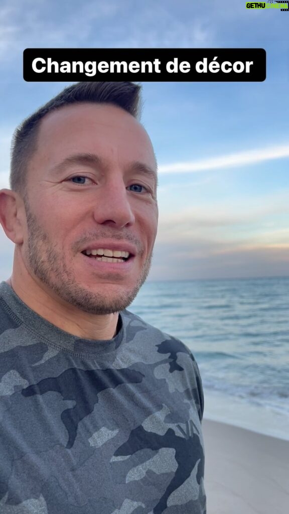 Georges St-Pierre Instagram - Savez vous que l’eau de mer est riche en minéraux ainsi qu’en oligoéléments. Lors d’une baignade ils sont absorbés par la peau et peuvent nous donner plein de bienfaits.