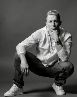 Georges St-Pierre Instagram - Old school fashion!