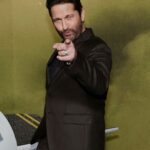 Gerard Butler Instagram - You. Me. #PlaneMovie. TOMORROW! Had the best time at our premiere and now it’s your turn! Do you have your tickets?