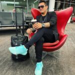 Gerly Hassam Instagram - Azul o rojo? San Francisco International Airport (SFO)