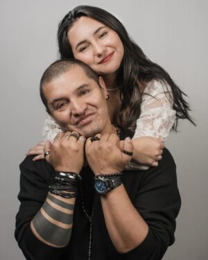 Gerly Hassam Instagram - Que sería de mi sin estas dos mujeres! 
No concibo un solo instante de mi vida sin ellas, no sé cómo pude existir antes de Mariana y Juanita. 😍😍😍😍😍 
Feliz día muñequitas preciosas, mi razón, mi refugio, mi paz, mi sangre! 😍😍😍😍😍😍😍😍😍😍😍😍😍😍😍🥰🥰🥰🥰