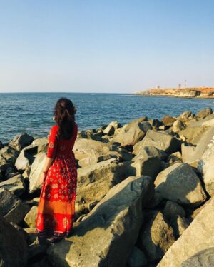Giaa Manek Instagram - Laughter ,love , joy , strength ,auspiciousness and abundance to all of us . 
Happy 2021 🥳.
.
.
.
#2021 #newyear #grateful