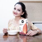Giaa Manek Instagram - Thankgod for the new @rawpressery Dates Almond Milk👆Now I am in love with my breakfast everyday ! . . . #healthymornings #healthystart #dailybreakfastcompanion 🥣 🥛